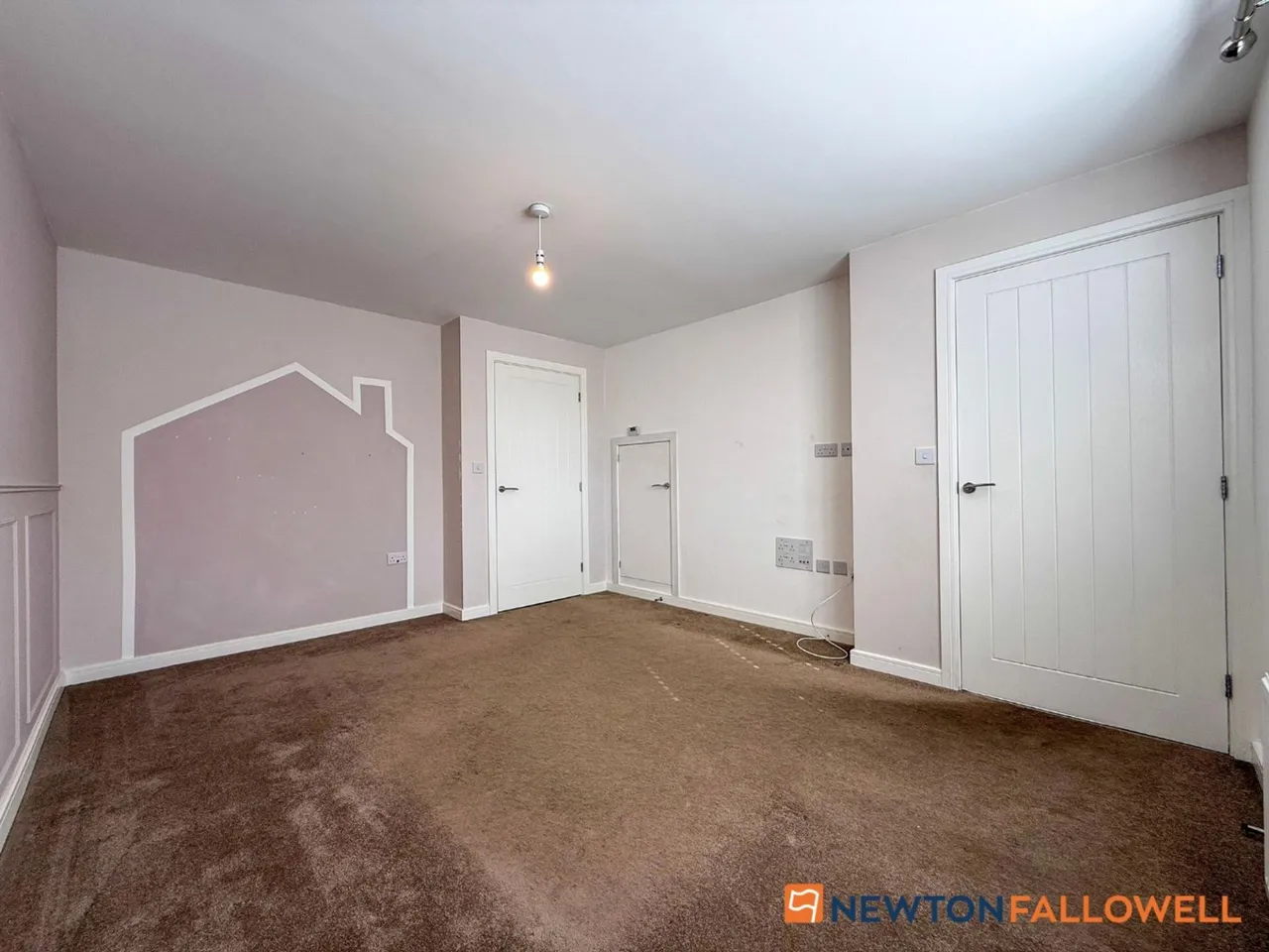 Charters Drive, Middlebeck, NG24, photo 4