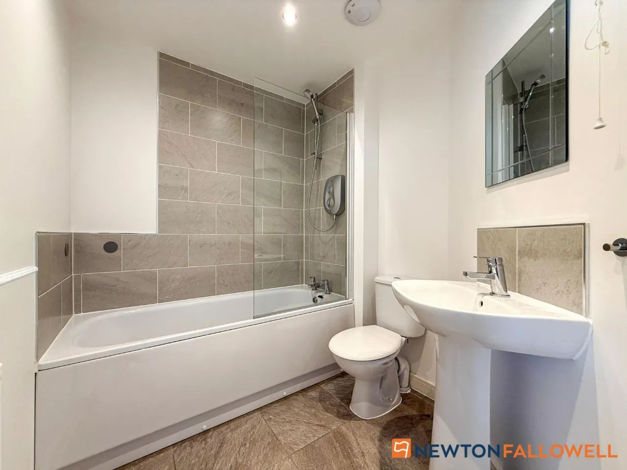 Charters Drive, Middlebeck, NG24, photo 17