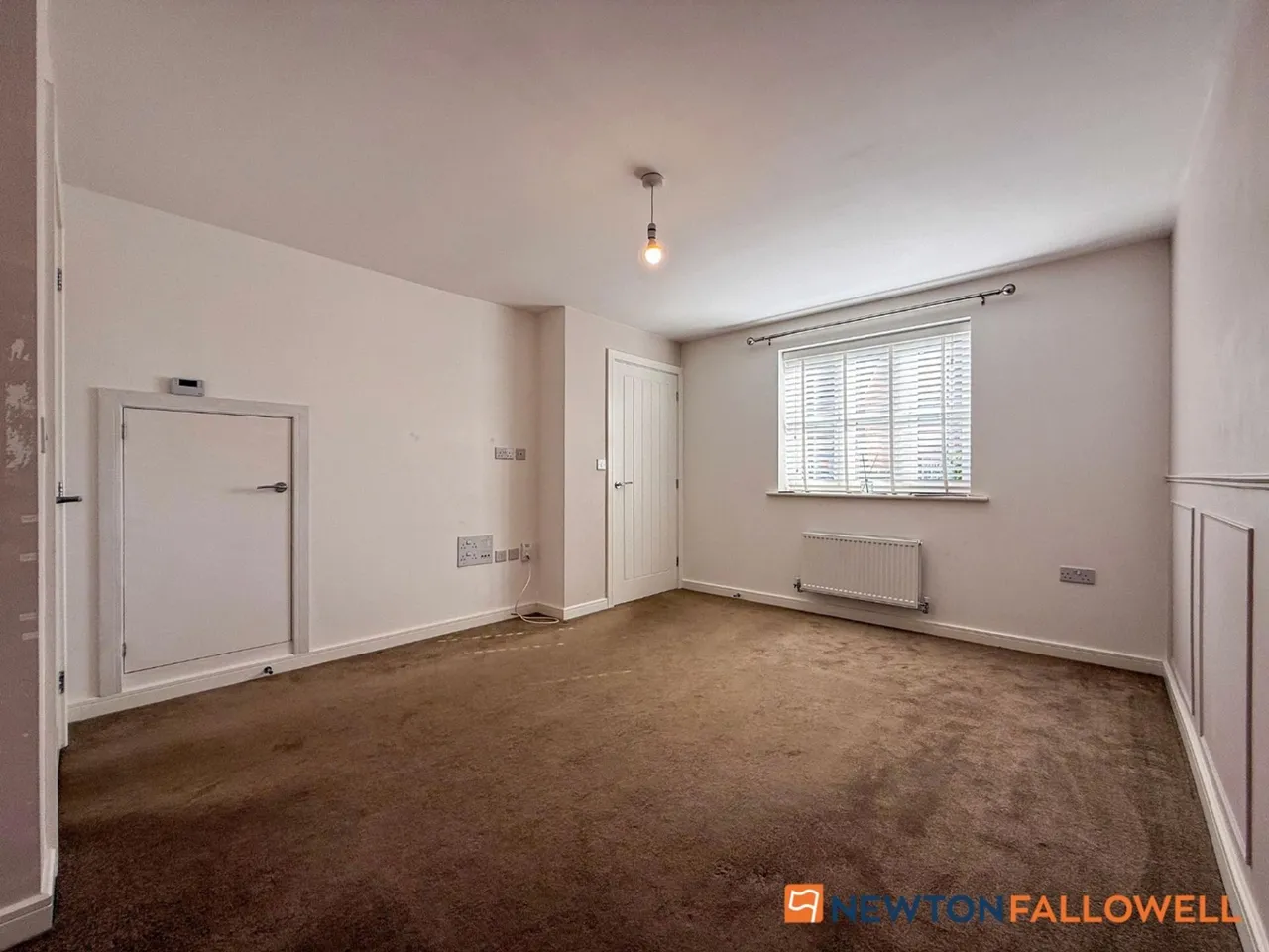 Charters Drive, Middlebeck, NG24, photo 5