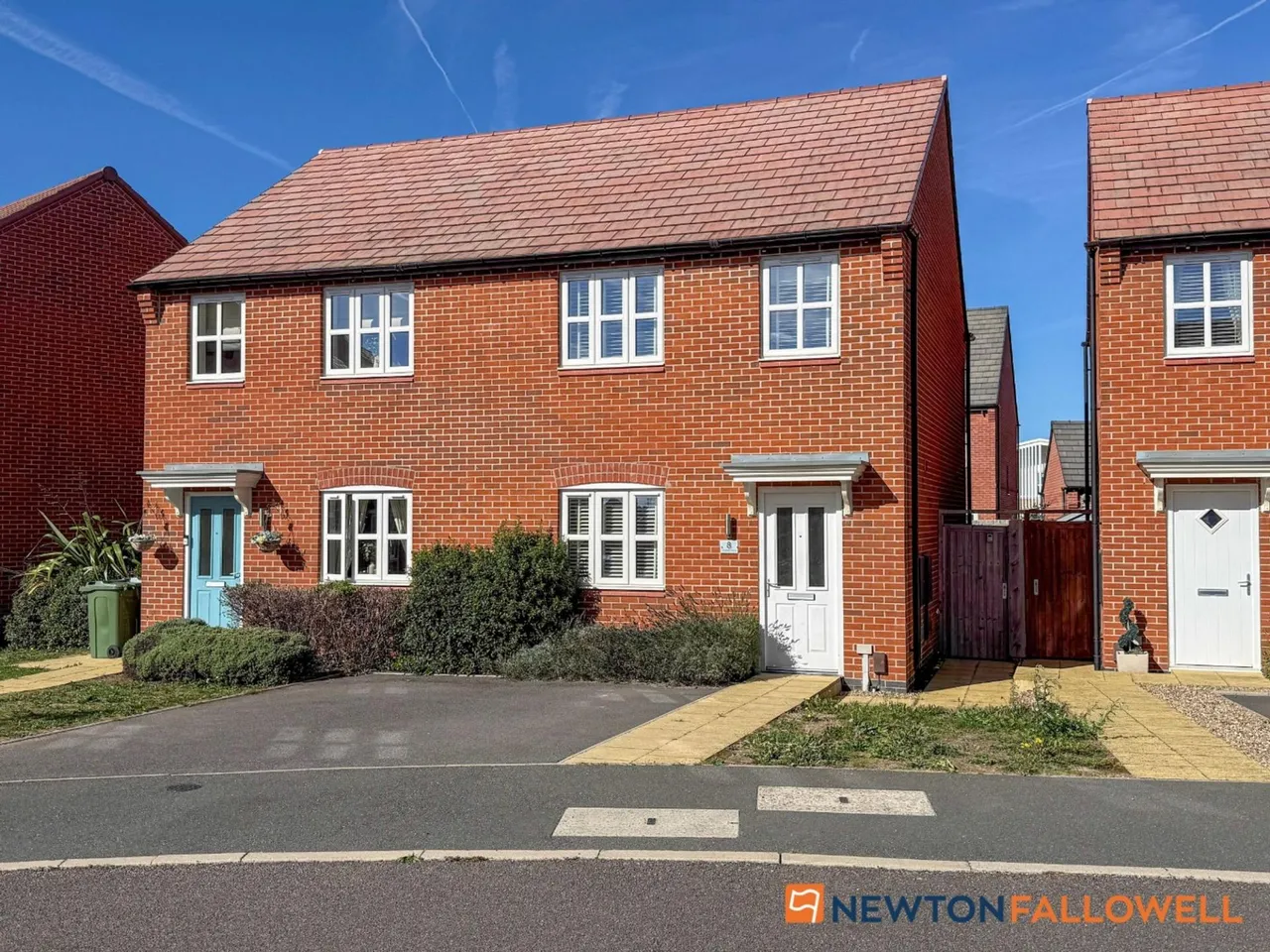 3 bed house for sale, Charters Drive, Middlebeck, NG24