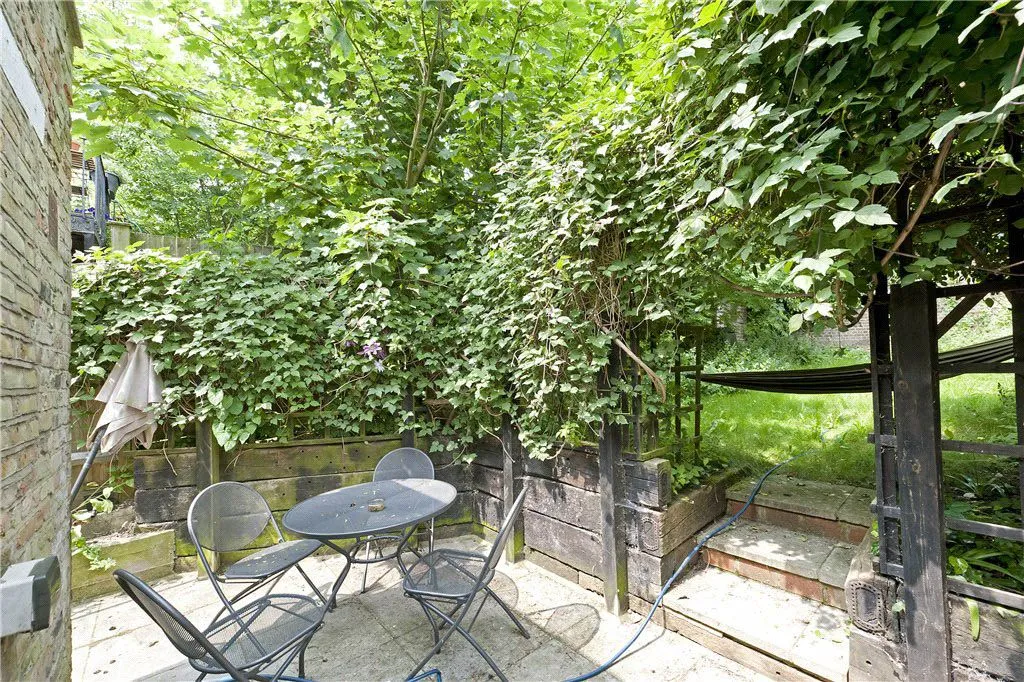 35a Grove Hill Road, London, photo 4