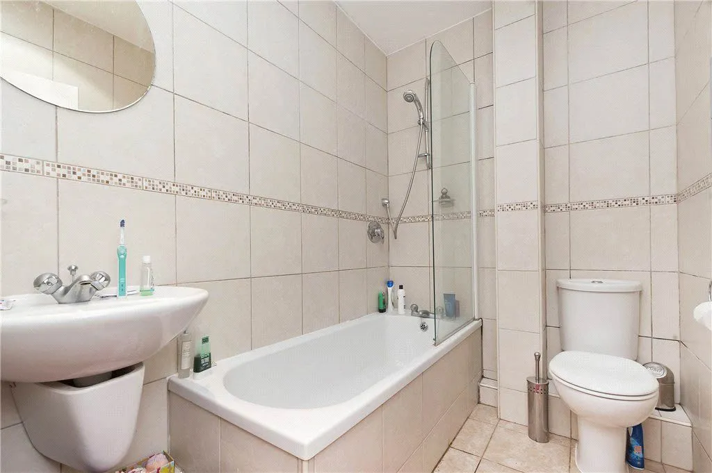 35a Grove Hill Road, London, photo 6