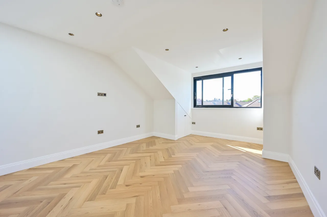 2 bed flat to rent — Flat 5, Navy Rose Apartments, Morden