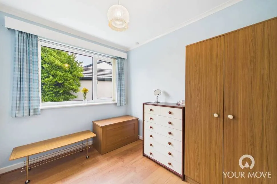 Highfield Close, CA20, photo 11
