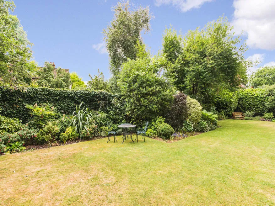Devonhurst Place, Heathfield Terrace, Chiswick, W4, photo 9