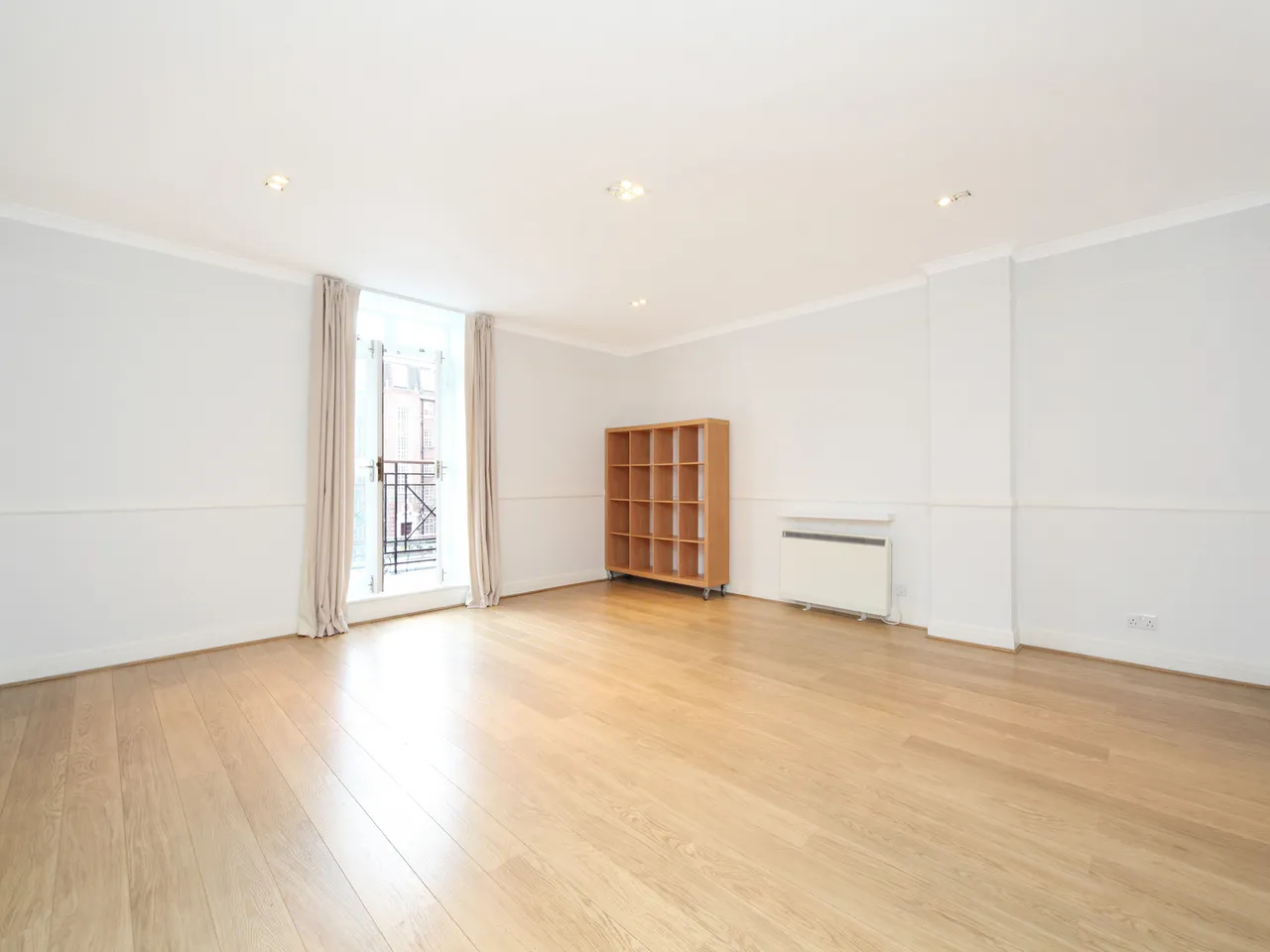 Devonhurst Place, Heathfield Terrace, Chiswick, W4, photo 5
