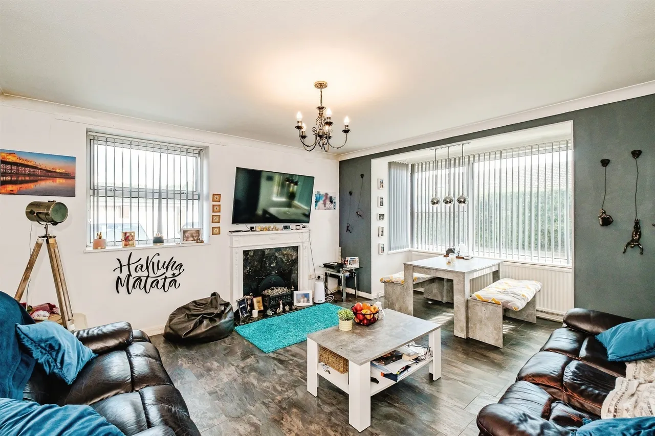 Brighton Road, Lancing, BN15, photo 2