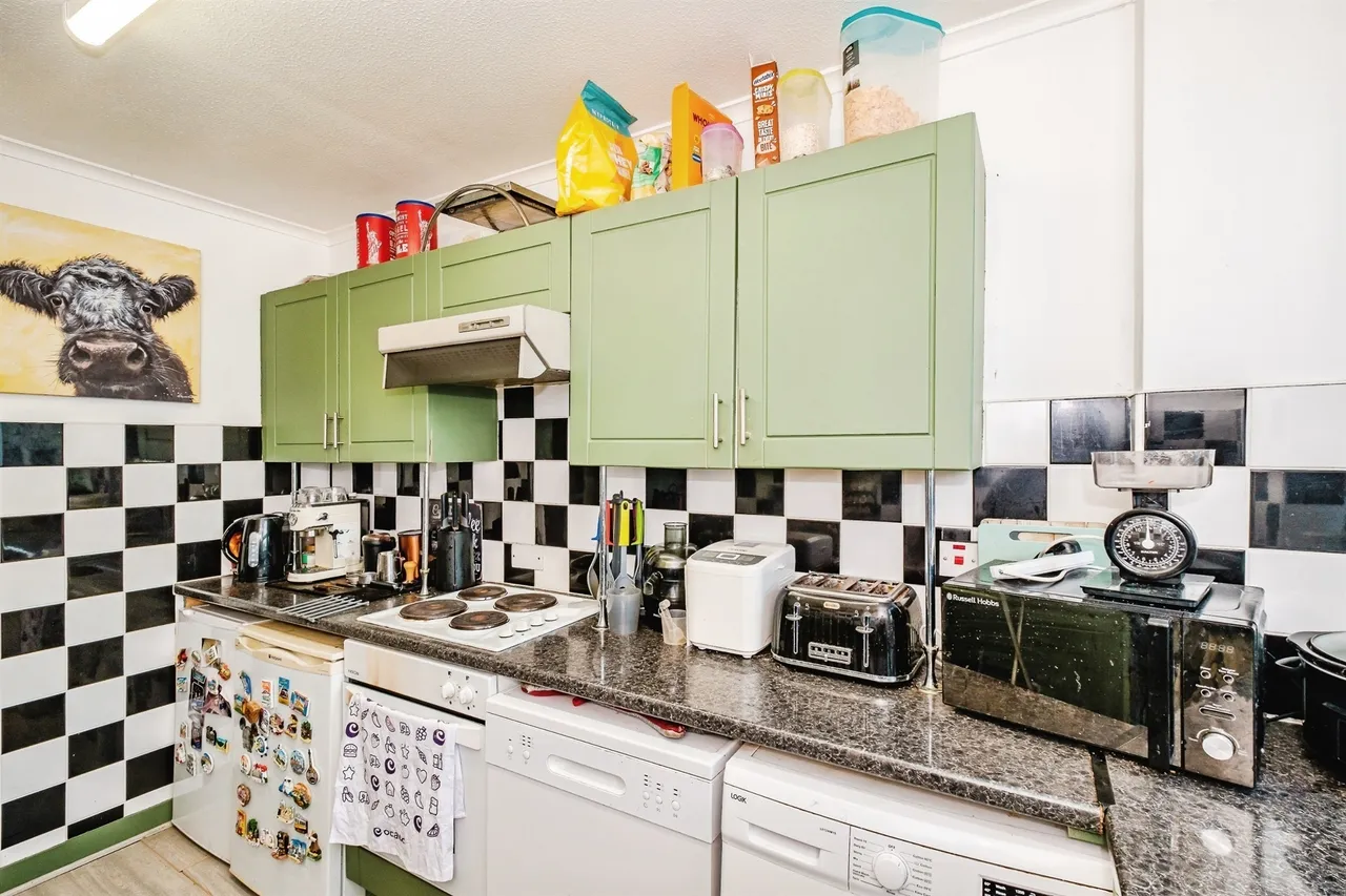 Brighton Road, Lancing, BN15, photo 8