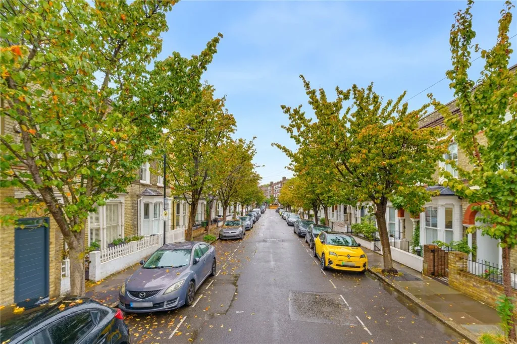 Redmore Road, London, photo 2