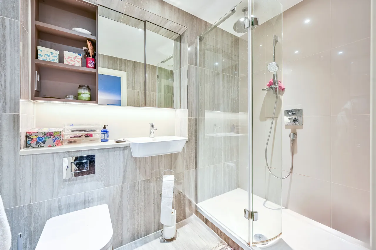 Apartment 4, Amphion House, 5 Thunderer Walk, London, photo 7