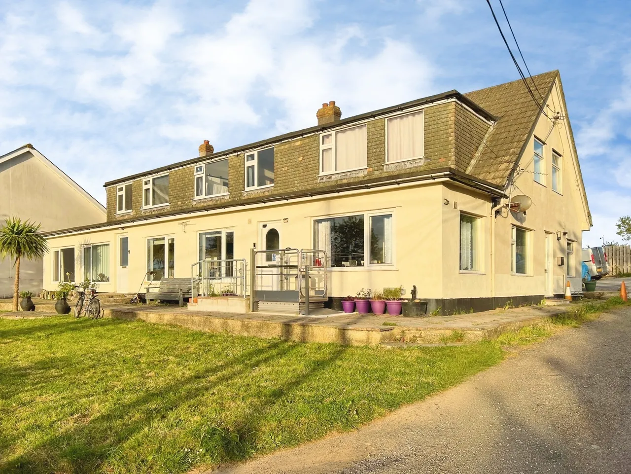 2 bed flat for sale, Higher Trencreek, Newquay, TR8