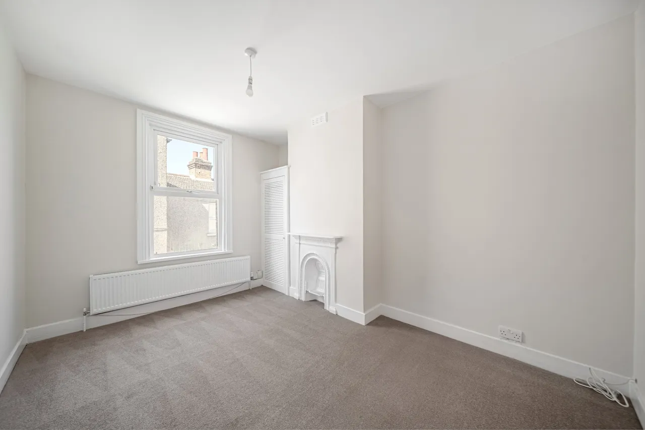 De Luci Road, Erith, DA8 1PS, photo 8