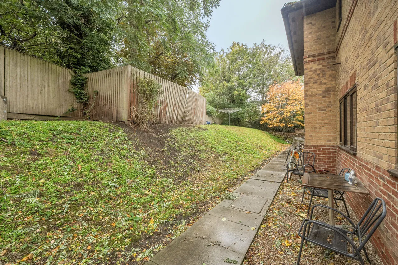 Polehampton Close, Twyford, RG10, photo 6