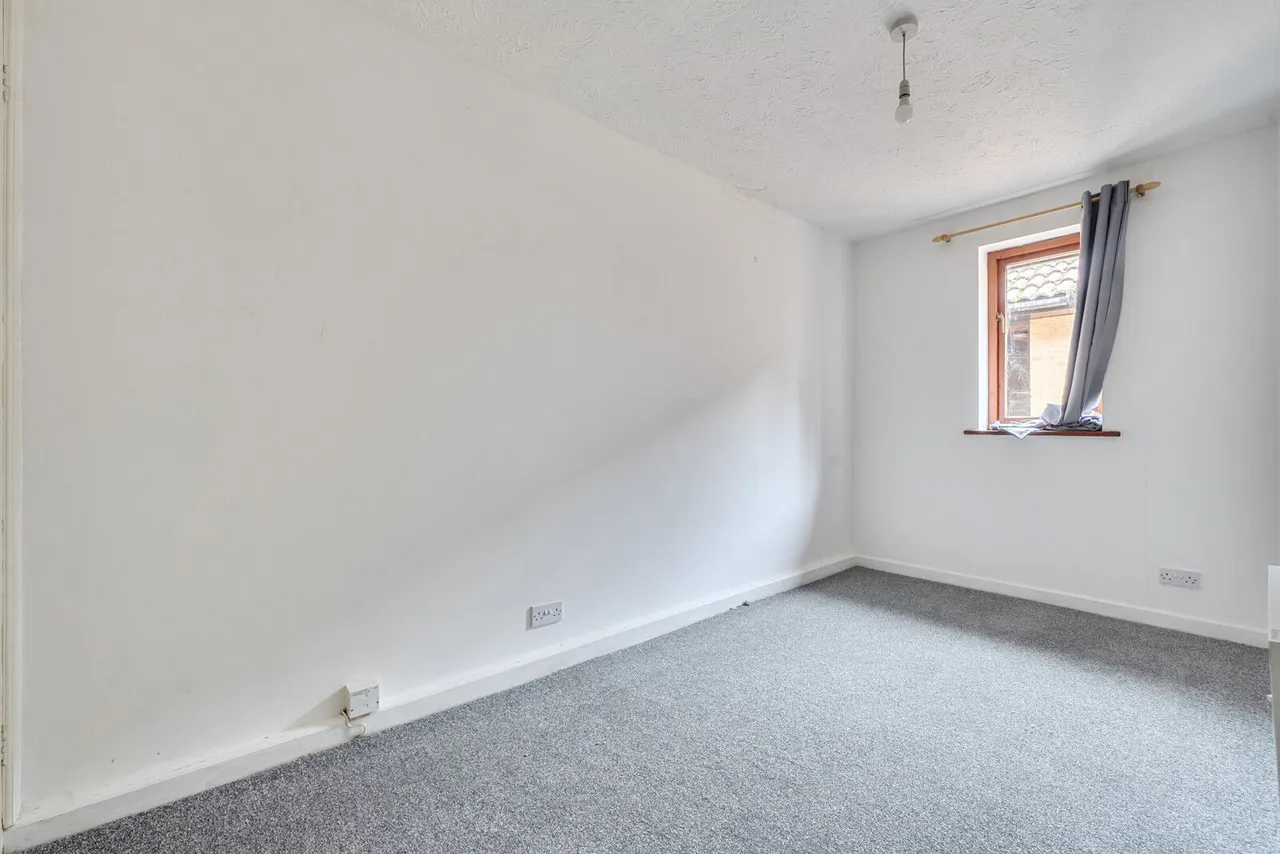 Polehampton Close, Twyford, RG10, photo 21
