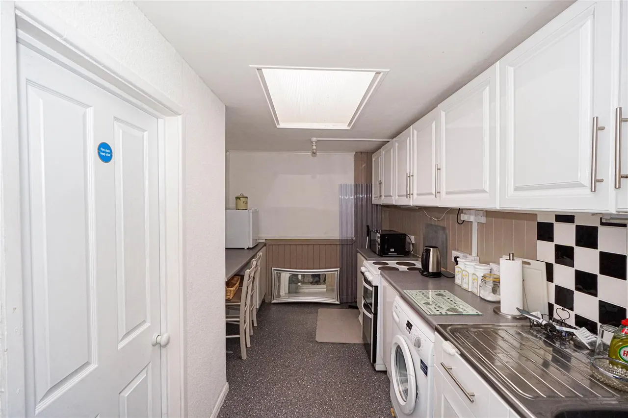 Wilton Road, Bexhill-On-Sea, photo 41