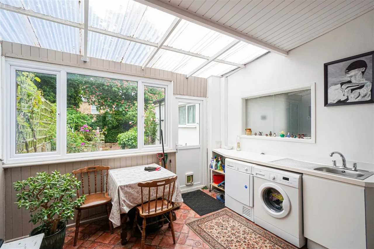 Wilton Road, Bexhill-On-Sea, photo 36
