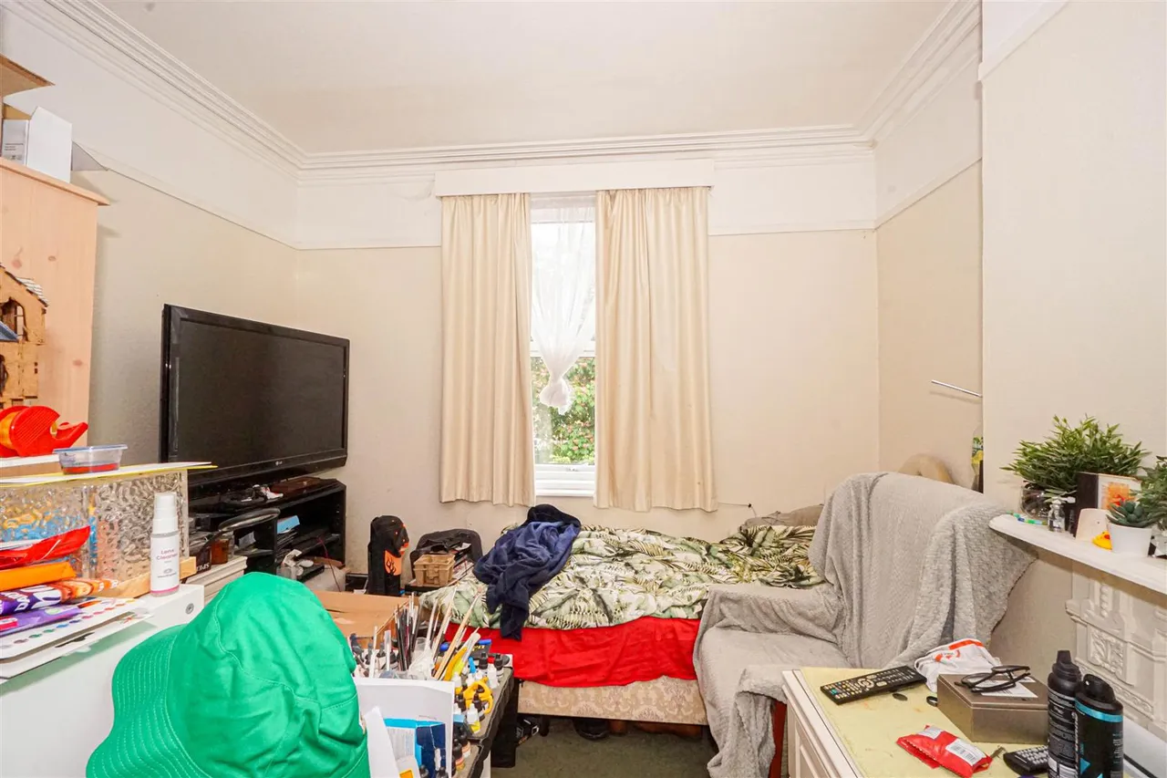 Wilton Road, Bexhill-On-Sea, photo 25