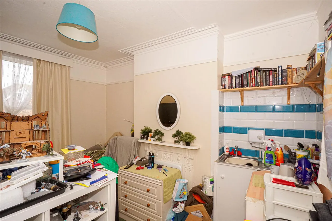 Wilton Road, Bexhill-On-Sea, photo 26