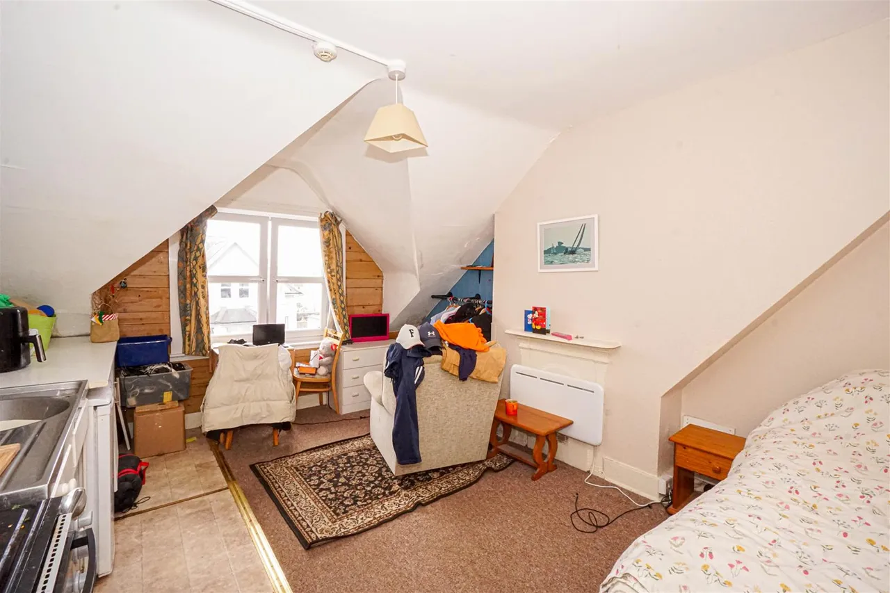 Wilton Road, Bexhill-On-Sea, photo 8