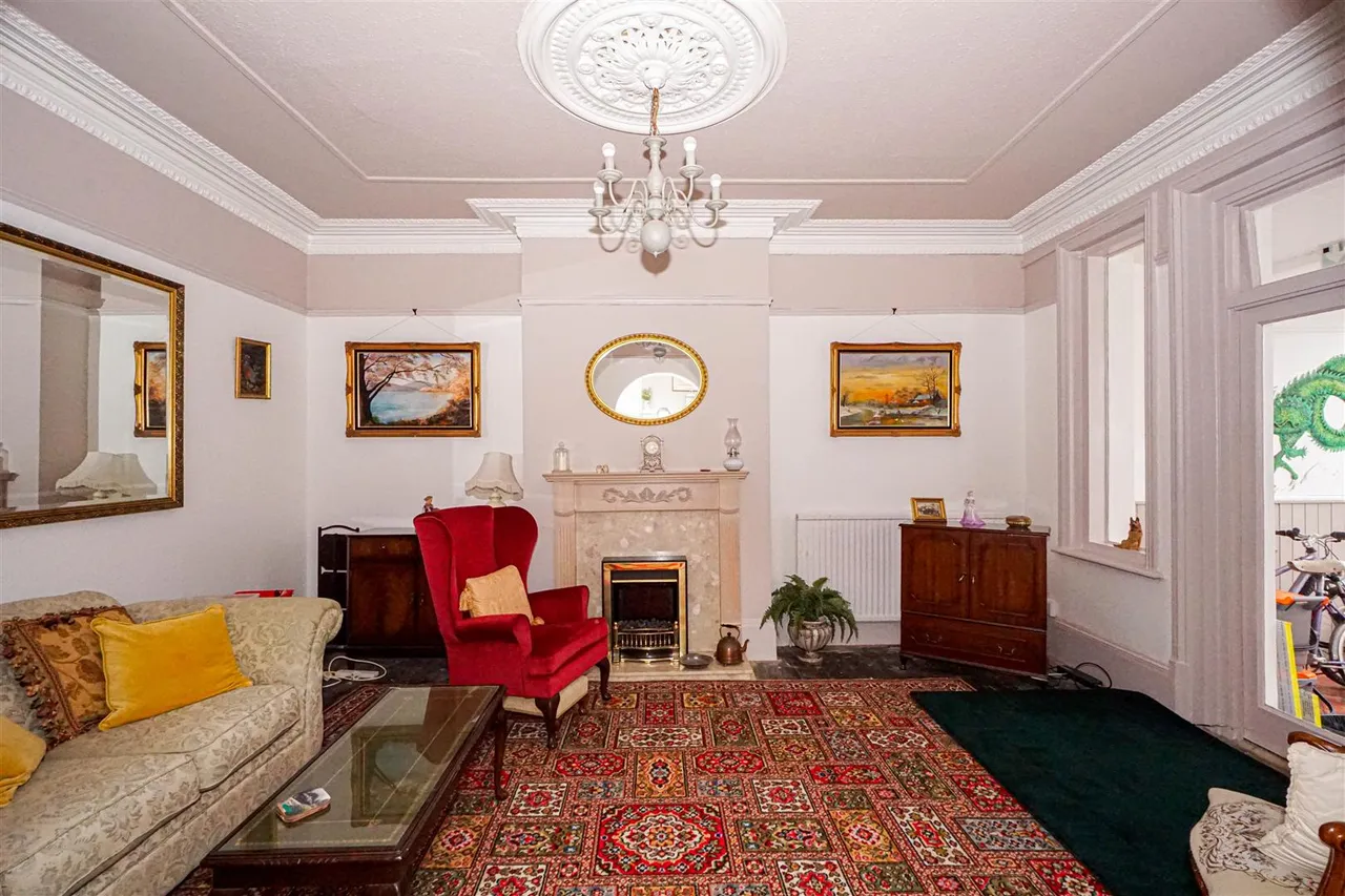 Wilton Road, Bexhill-On-Sea, photo 3