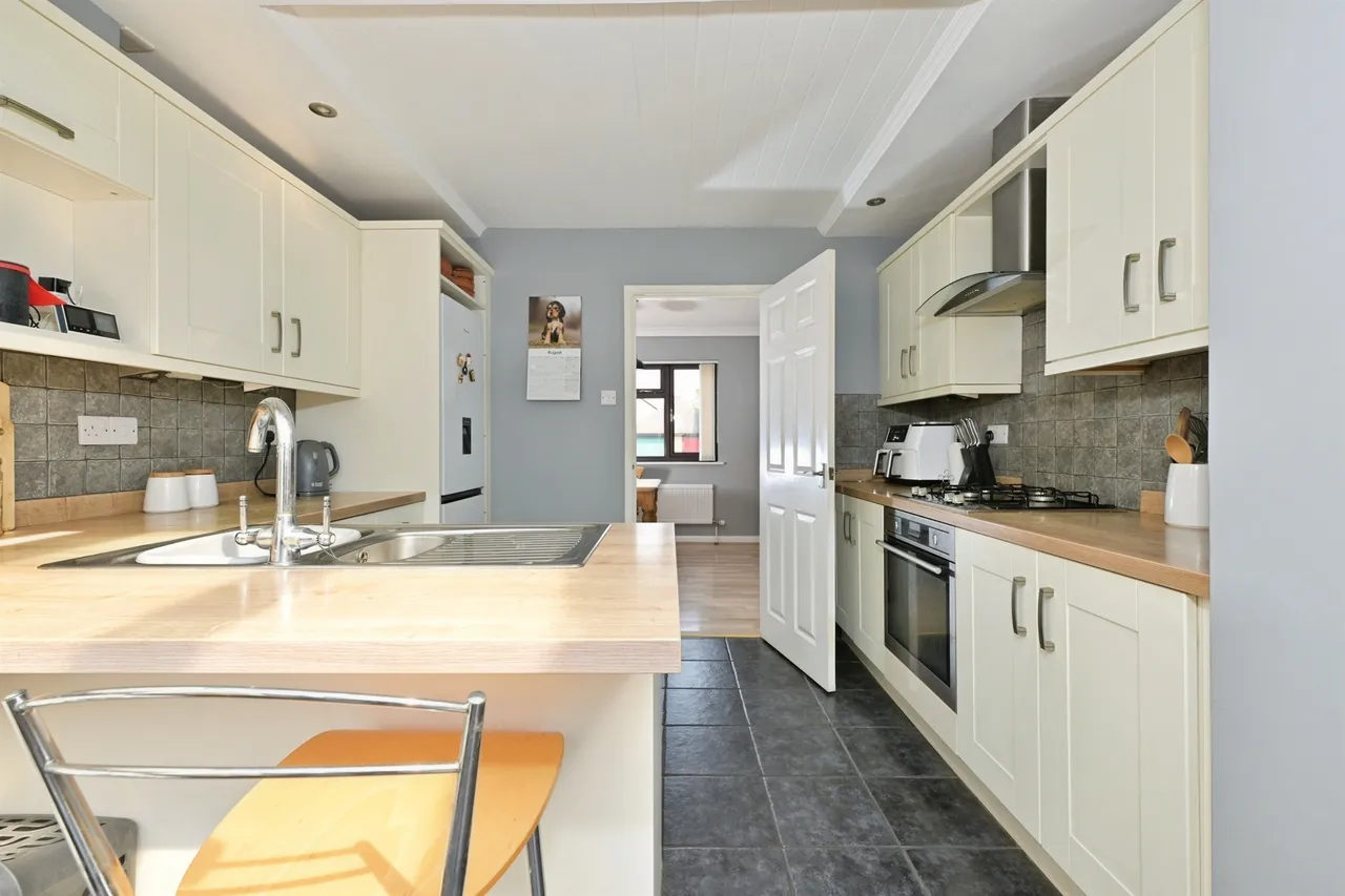 Wentworth Drive, Peterborough, PE8, photo 4