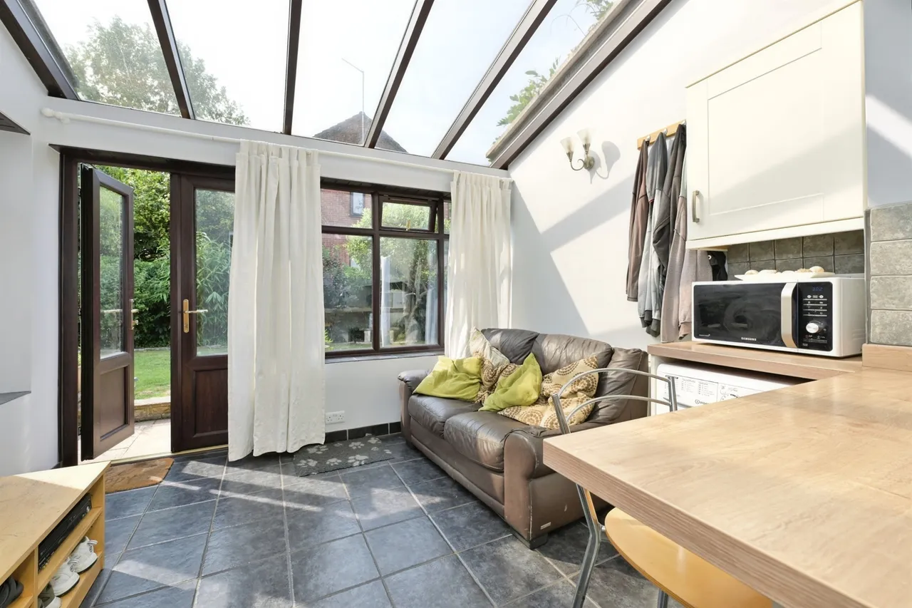 Wentworth Drive, Peterborough, PE8, photo 8
