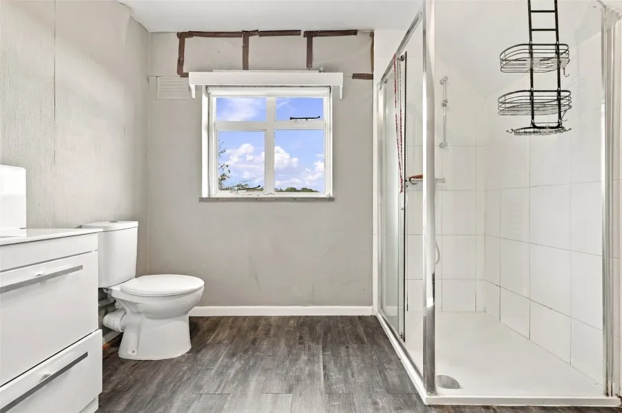 with 4 bedrooms in Great Hallingbury, Bishop's Stortford, CM22, photo 12