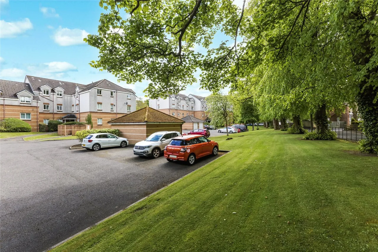 Cartbank Grove, Muirend, Glasgow, G44, photo 17