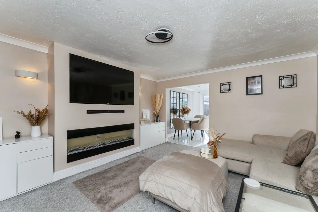 Hyde Park, Kinmel Bay, LL18, photo 6