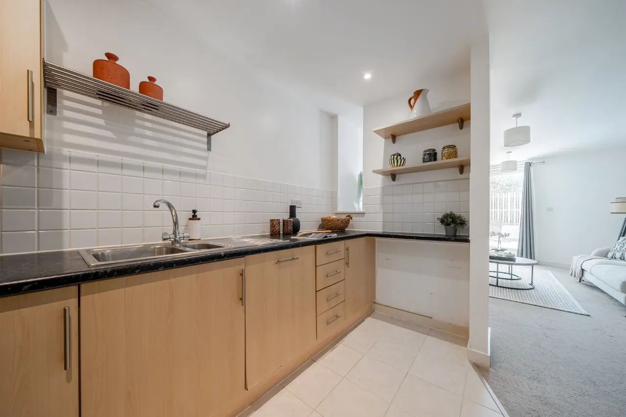 Osiers Road, Putney, London, SW18, photo 11