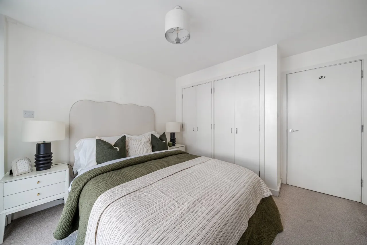 Osiers Road, Putney, London, SW18, photo 10