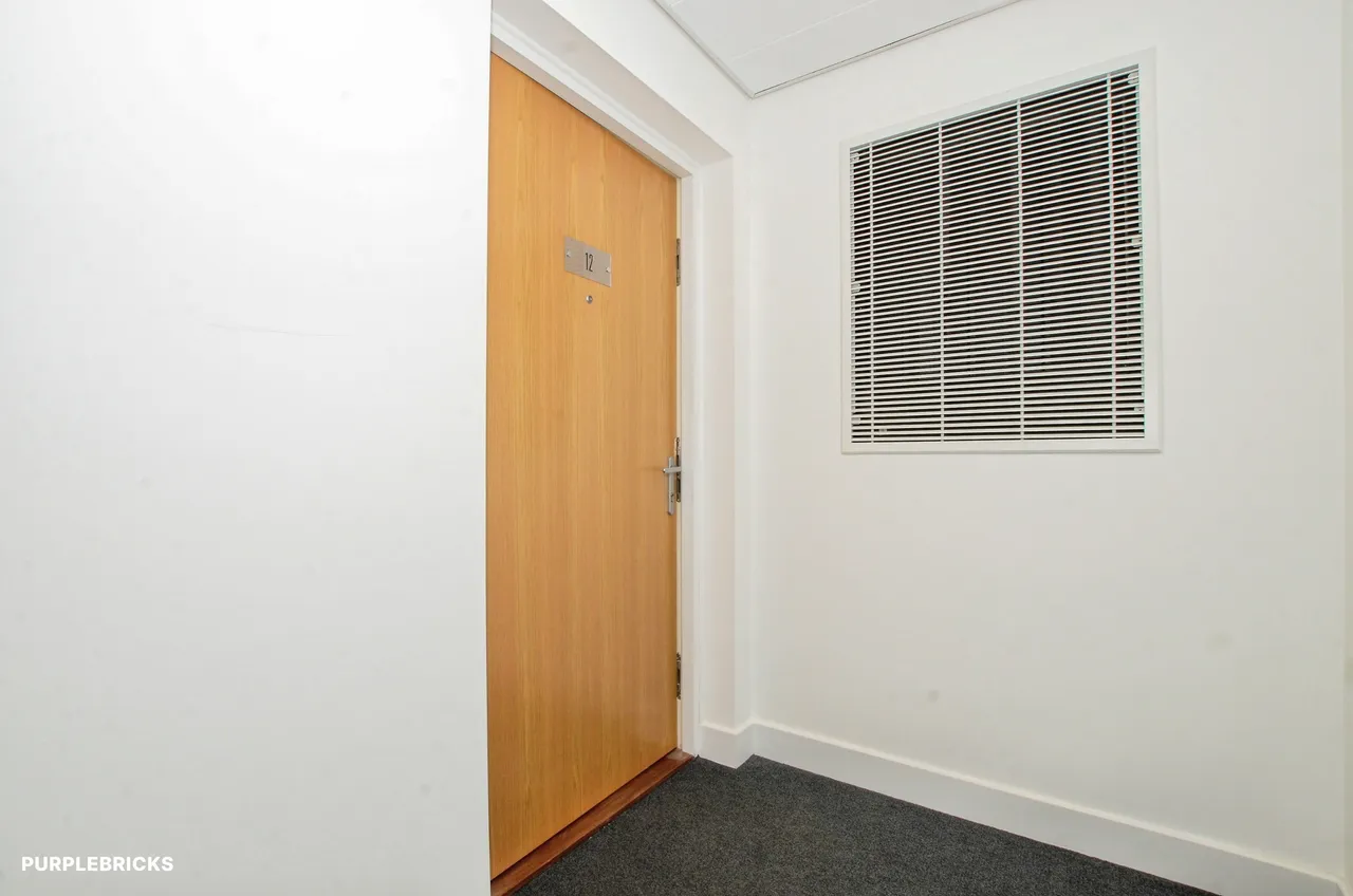 Aerial Square, London, NW9, photo 14
