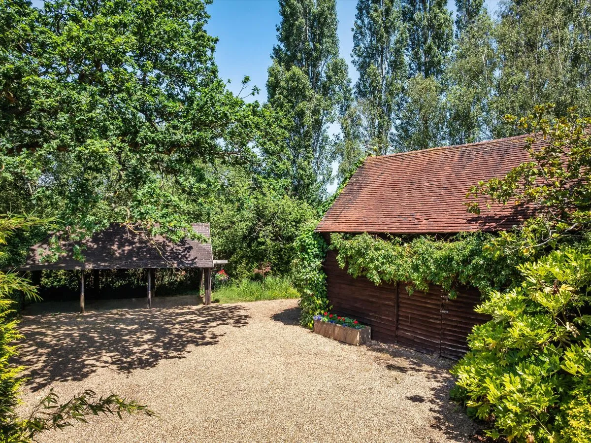 Ripley Lane, West Horsley, KT24, photo 26