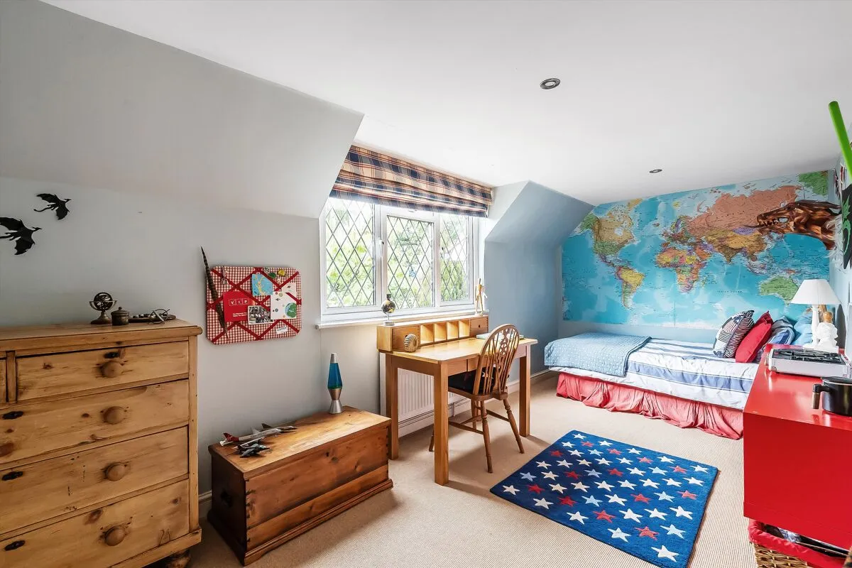 Ripley Lane, West Horsley, KT24, photo 19