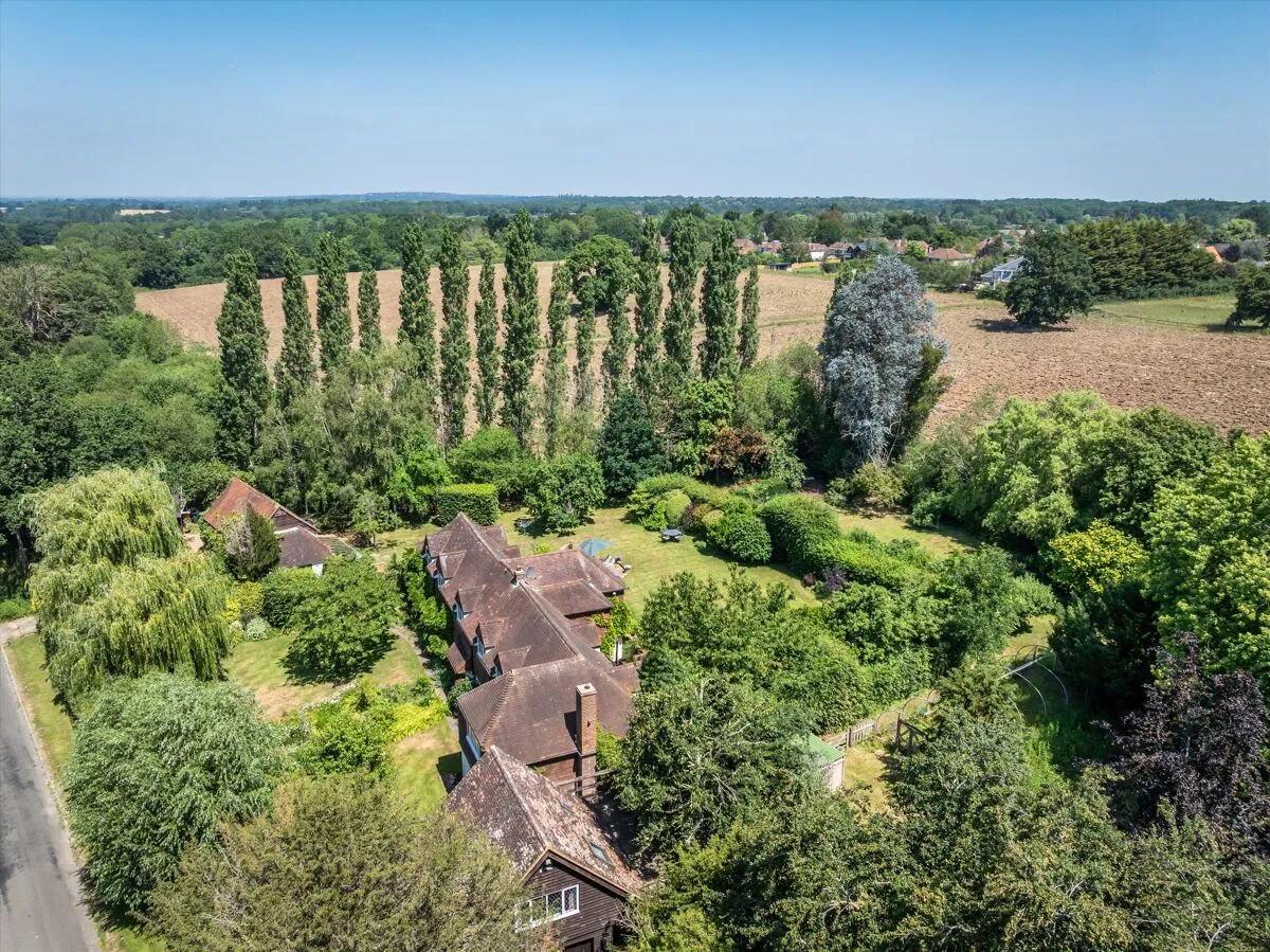 Ripley Lane, West Horsley, KT24, photo 31
