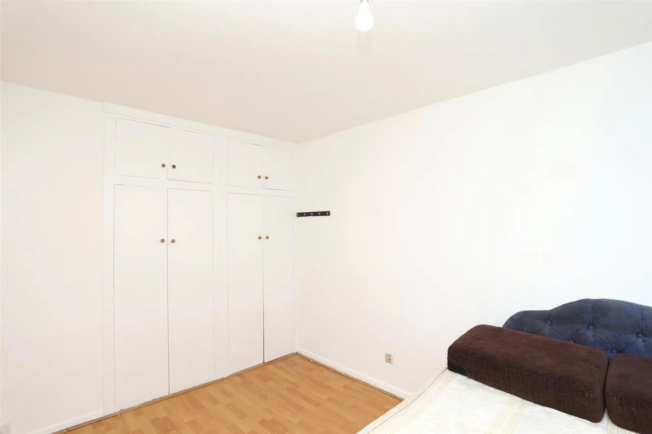 Burnt Ash Road, SE12, photo 12