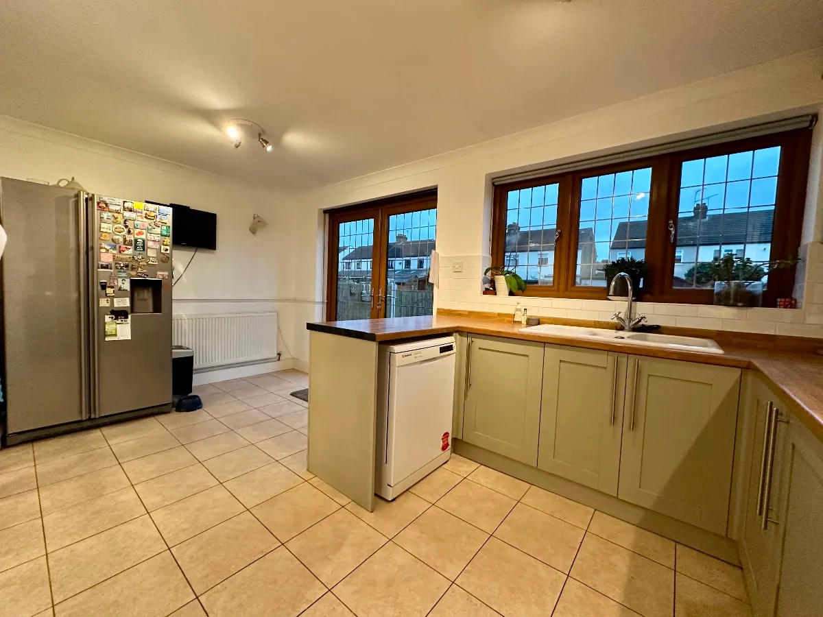 Crowlands Avenue, Romford, photo 4