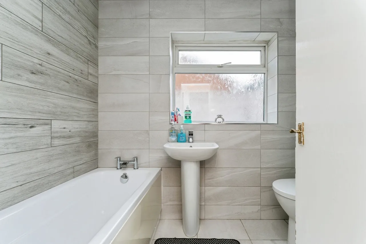Lon Ceiriog, Prestatyn, LL19, photo 9