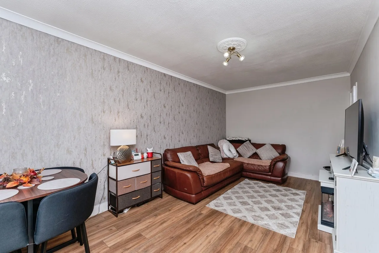Lon Ceiriog, Prestatyn, LL19, photo 3
