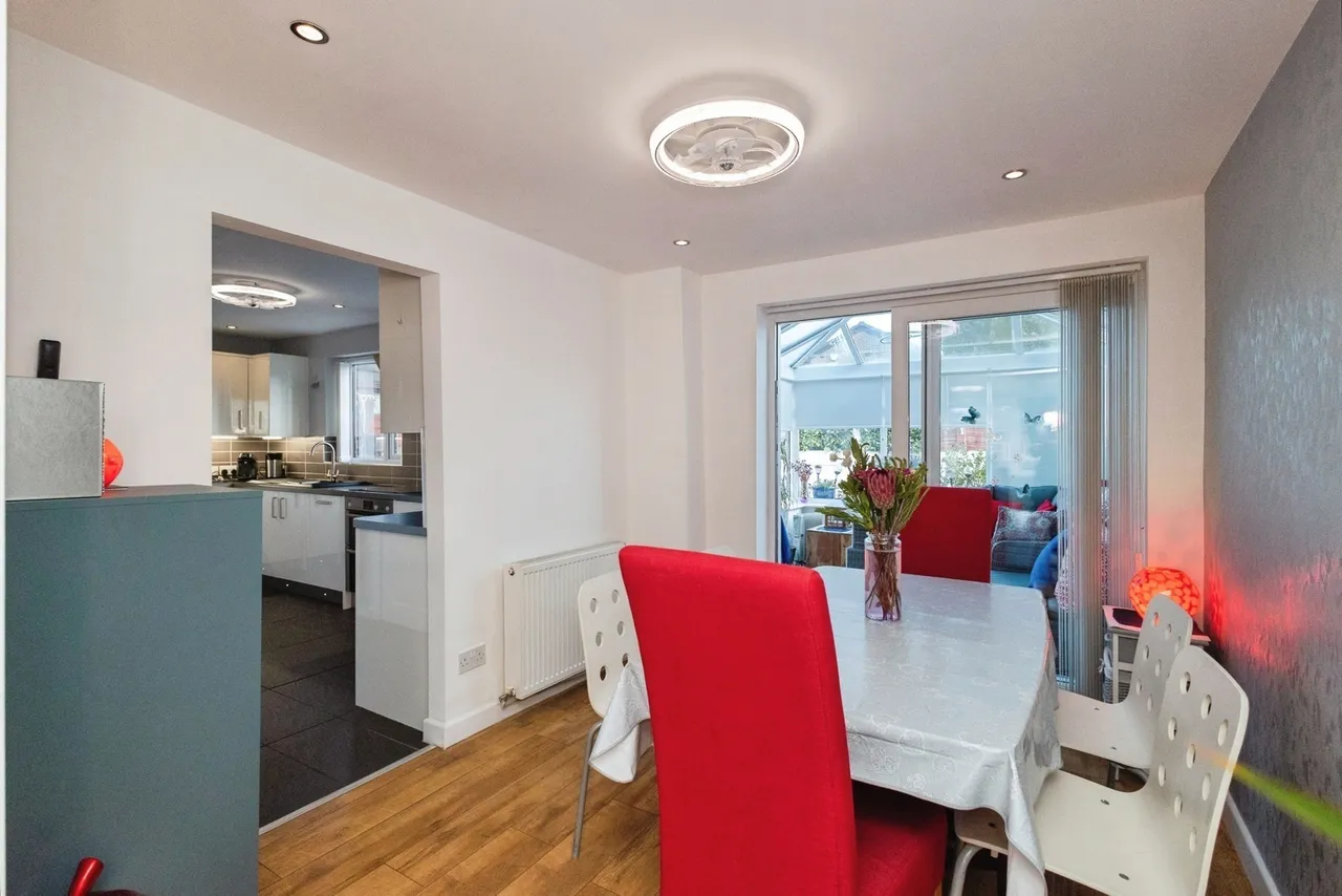 Sandy Lane, Droylsden, Manchester, M43, photo 5