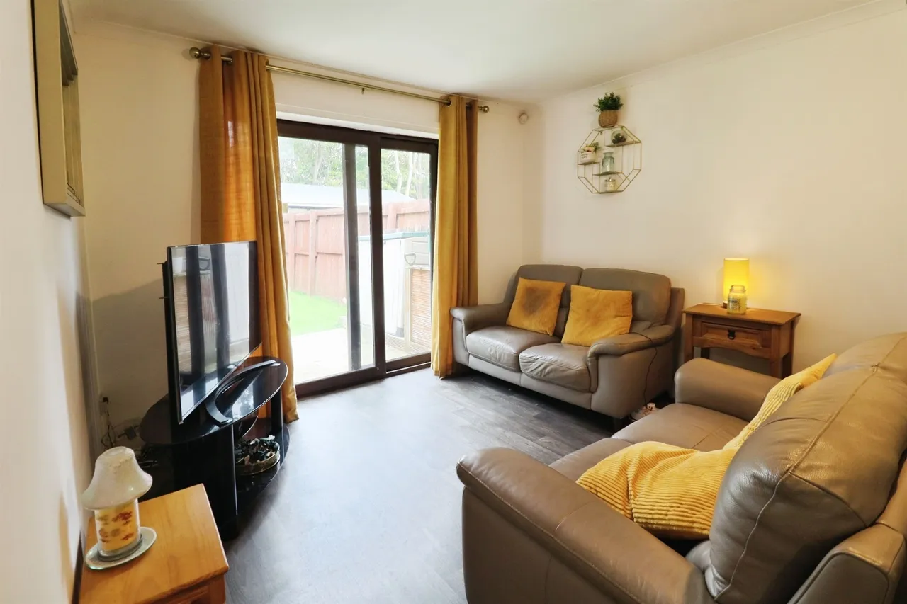 Jasmine Drive, Cardiff, CF3, photo 14