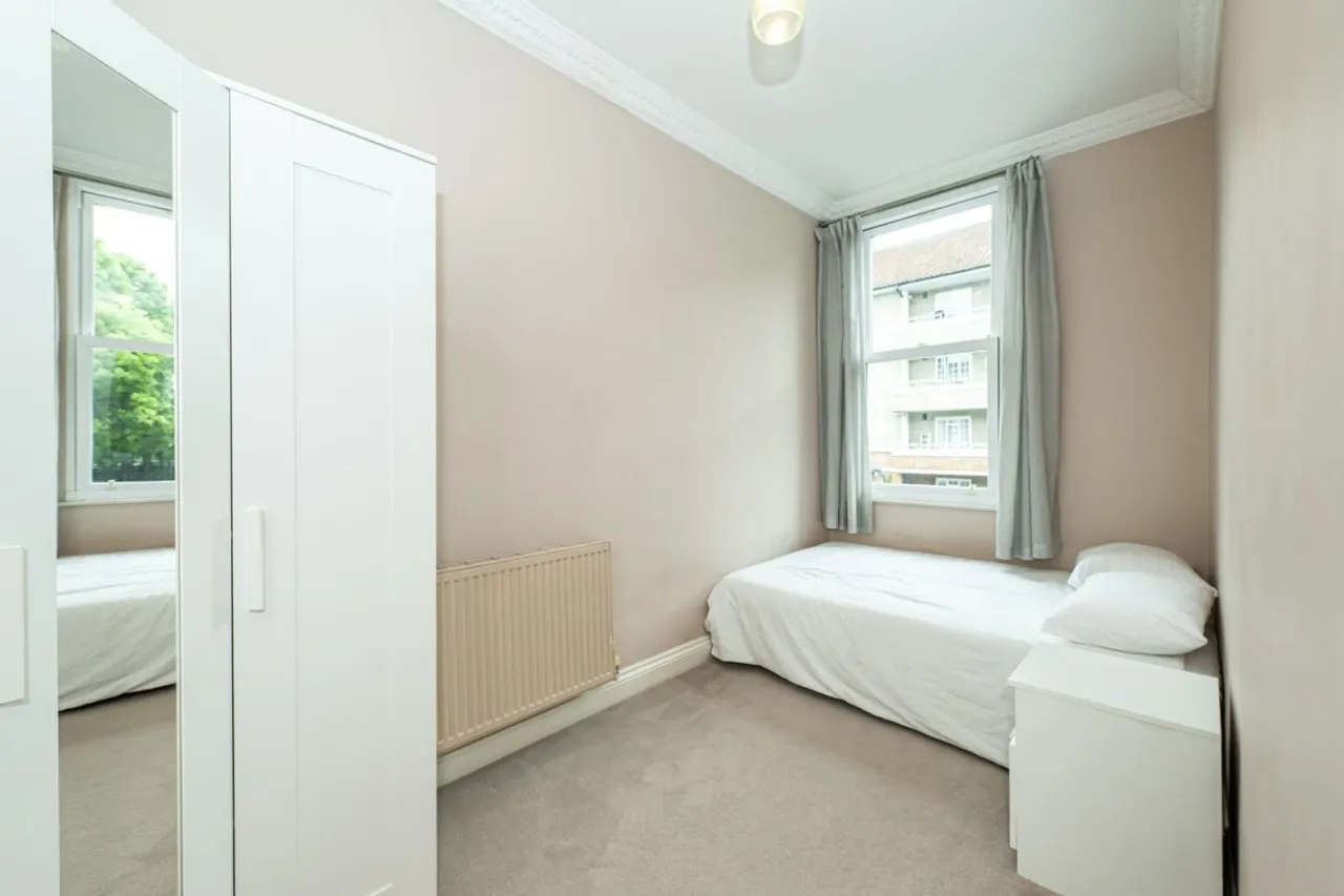 Frithville Gardens Shepherds Bush, W12, photo 7