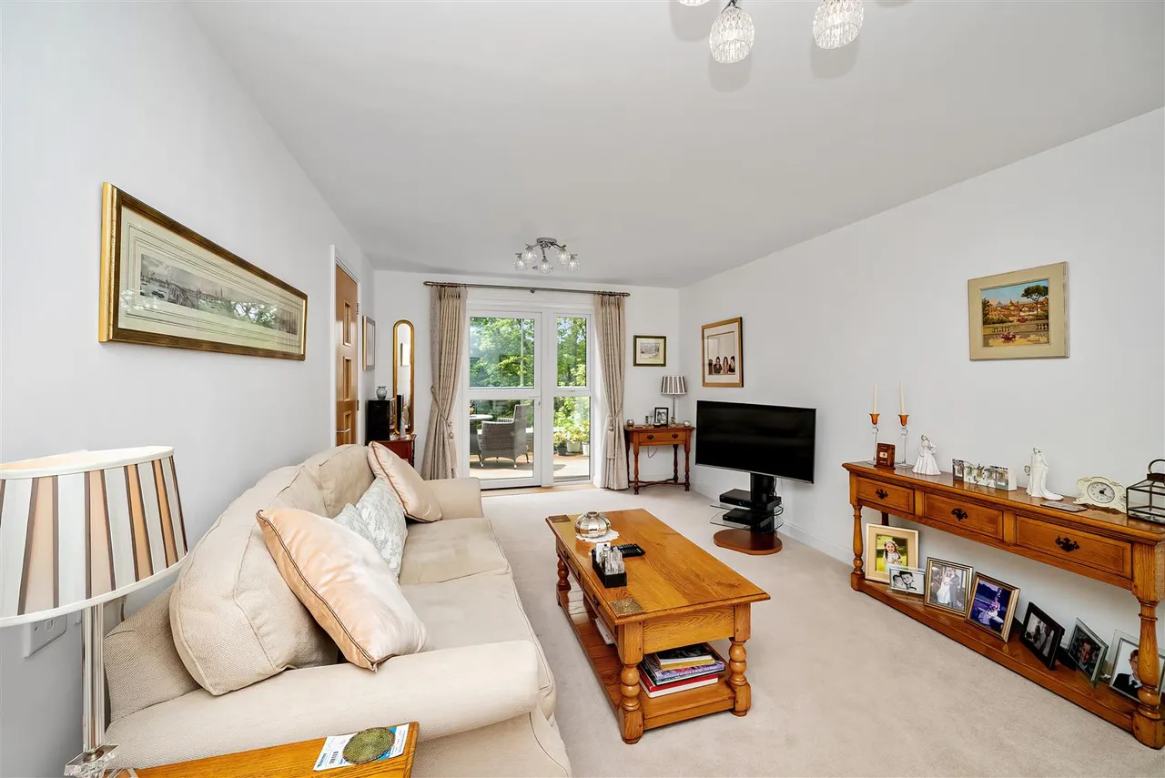 Reading Road, Henley-On-Thames, RG9, photo 3