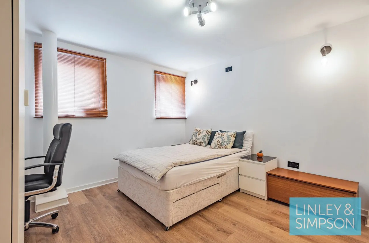 Gotts Road, Leeds, LS12, photo 9