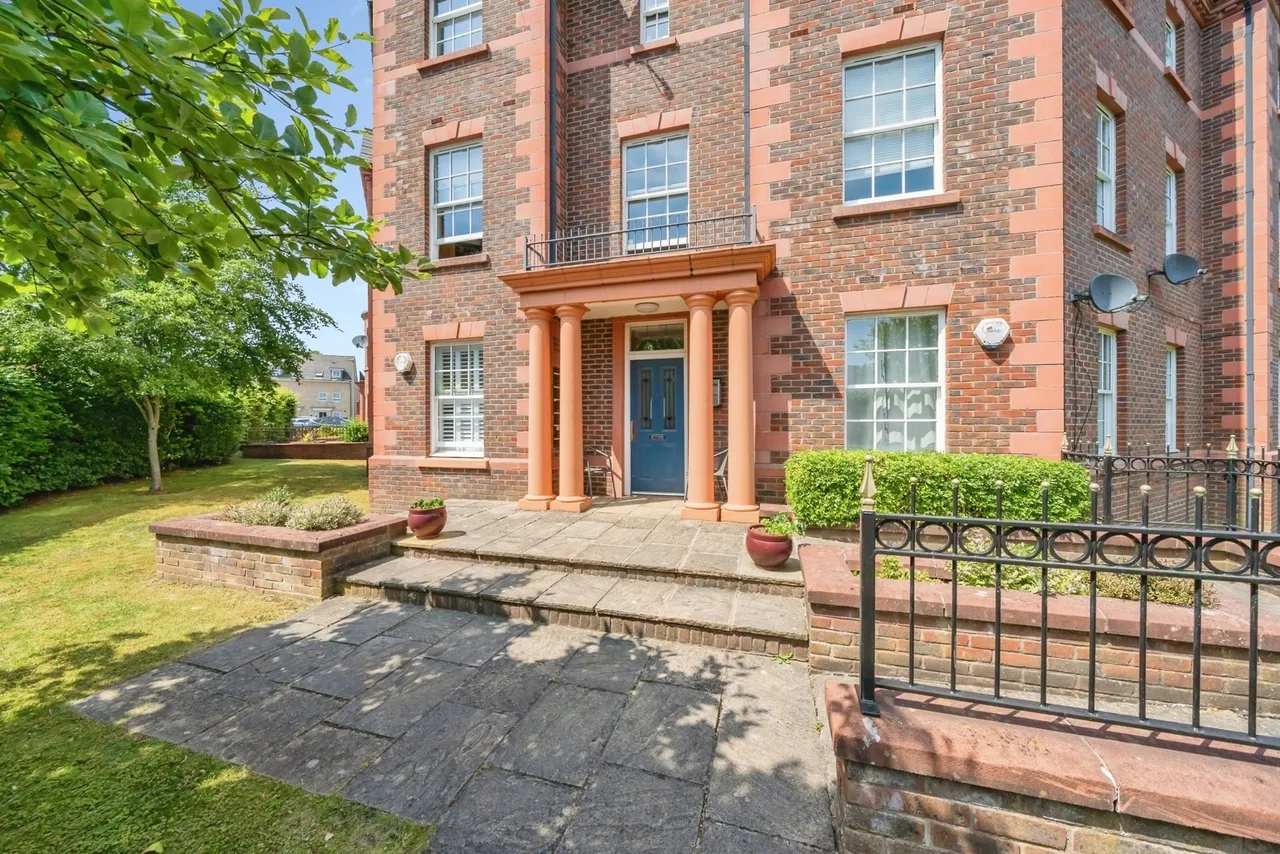 Pewterspear Green Road, Appleton, Warrington, Cheshire, WA4, photo 16