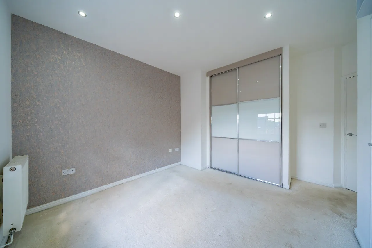 Pewterspear Green Road, Appleton, Warrington, Cheshire, WA4, photo 5