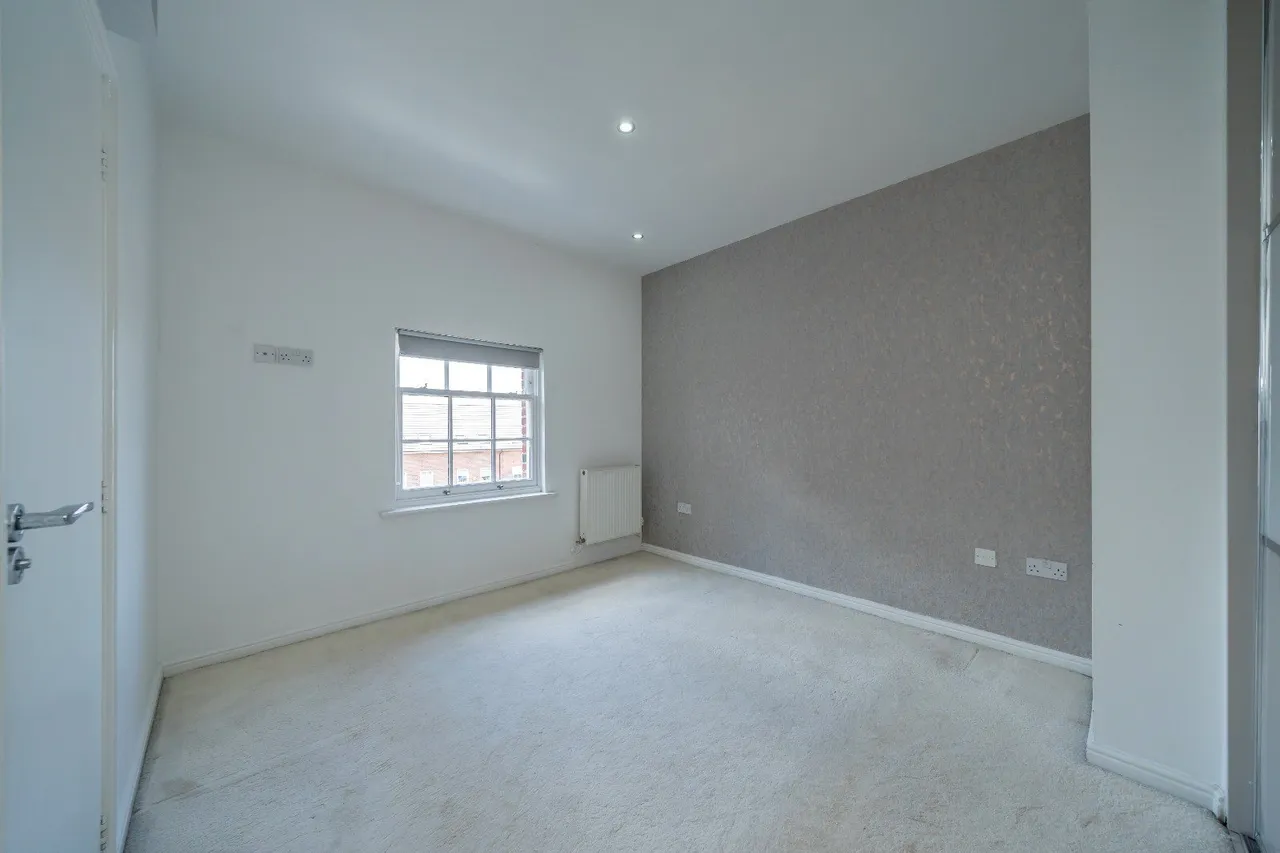 Pewterspear Green Road, Appleton, Warrington, Cheshire, WA4, photo 6