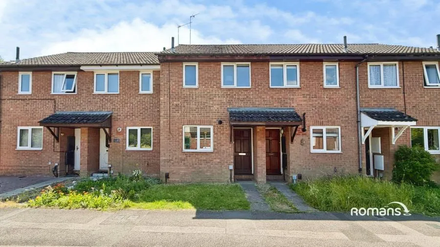 2 bed house for sale, Brookvale Close, Basingstoke, RG21