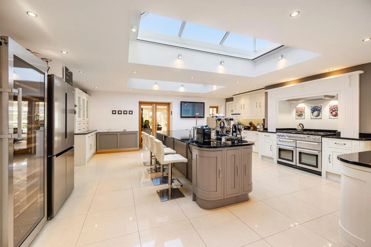 Higher Woodfield Road, Torquay, TQ1, photo 6