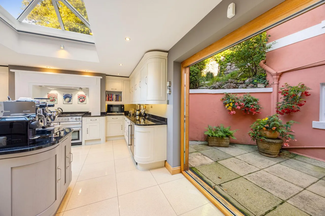 Higher Woodfield Road, Torquay, TQ1, photo 7